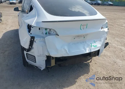 2022 Tesla Model Y Performance Dual Motor All-Wheel Drive from USA, damaged, VIN 7SAYGDEF4NF452094